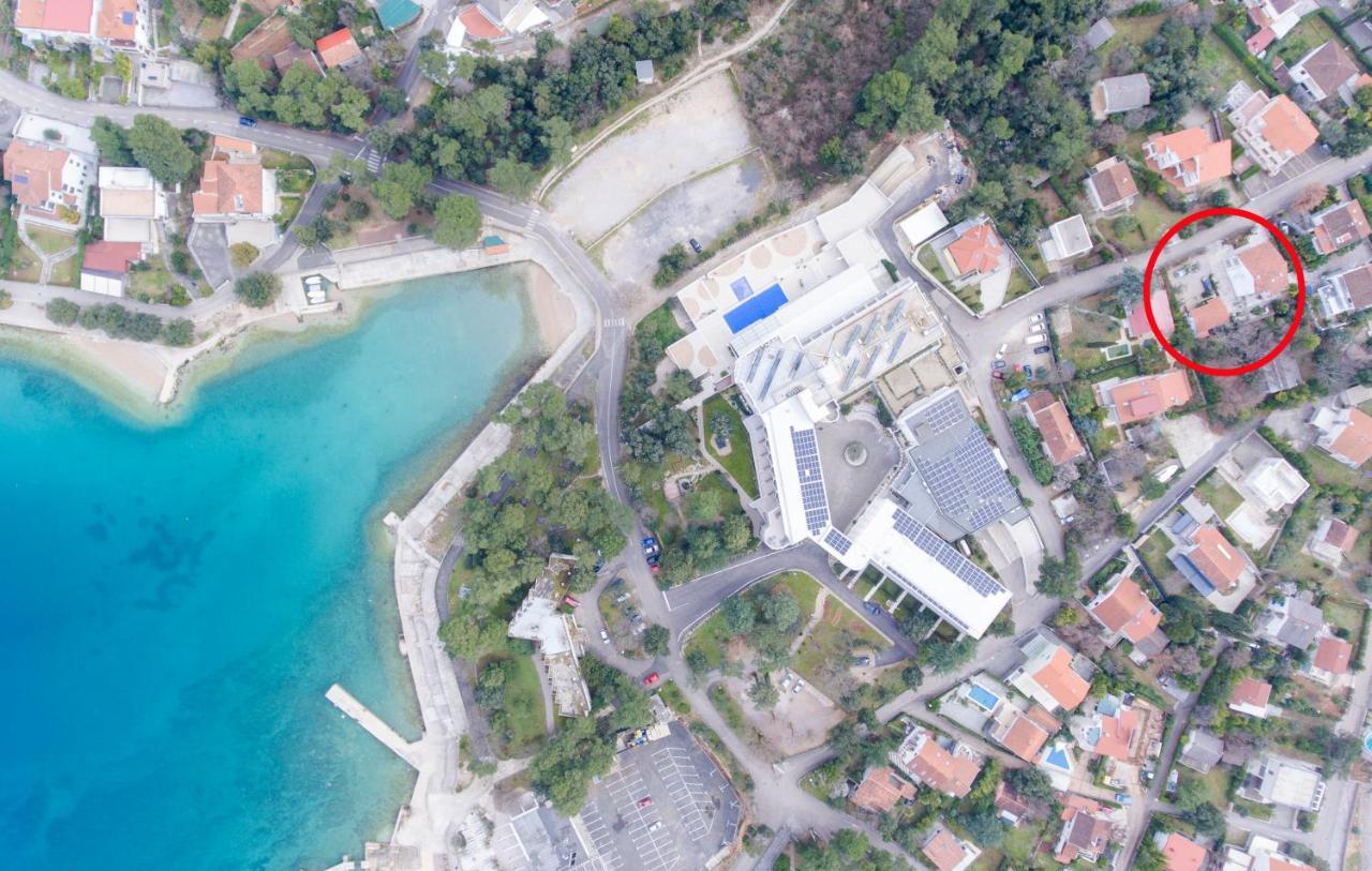 Apartments Karmelic Malinska Exterior photo